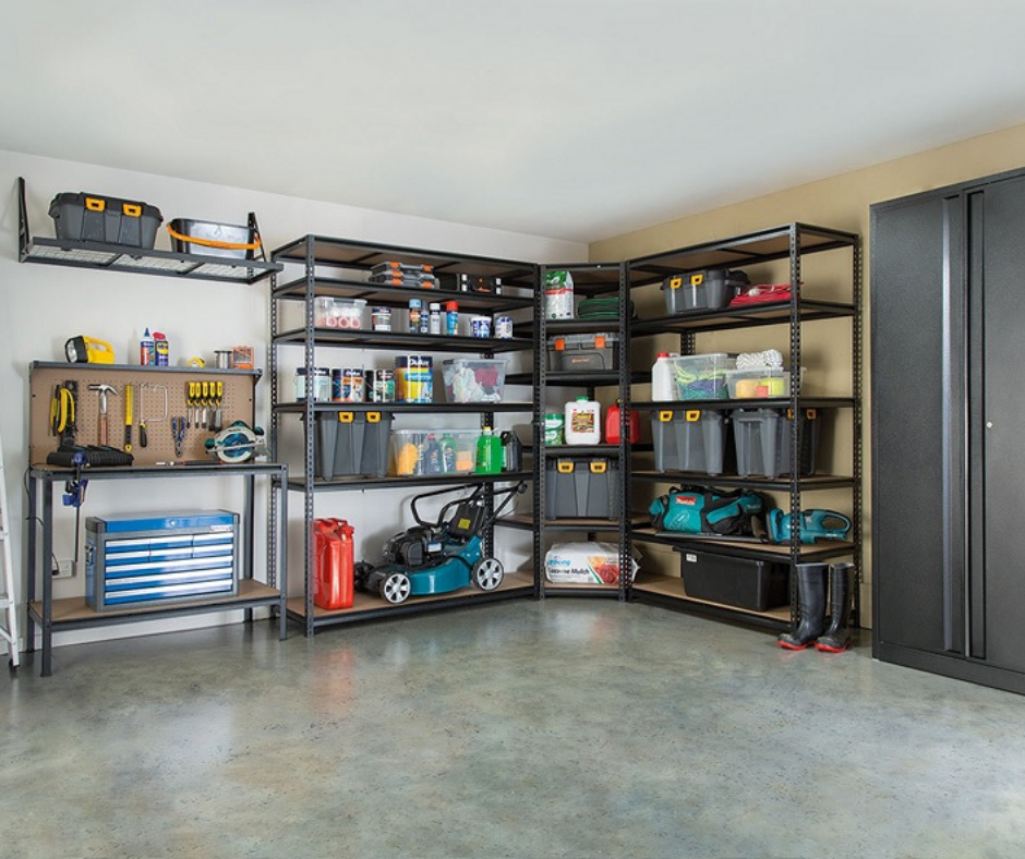 Garage - Space for multiple uses